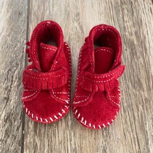 Minnetonka baby Moccasins